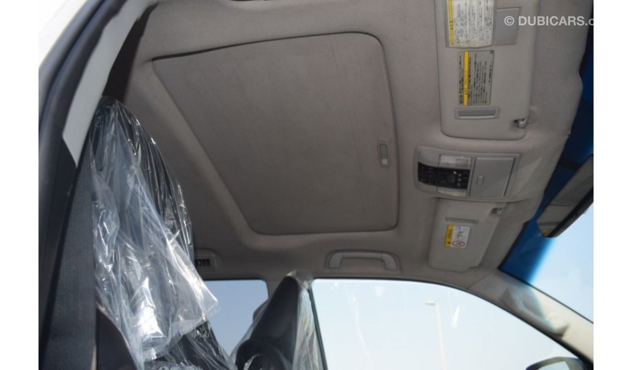 تويوتا برادو 2015, [Right-Hand Drive], Automatic, Diesel, 2.8CC, Full Option, Premium Condition {Sunroof}