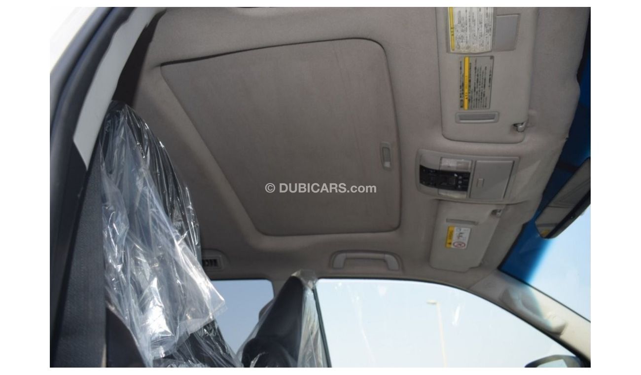 تويوتا برادو 2015, [Right-Hand Drive], Automatic, Diesel, 2.8CC, Full Option, Premium Condition {Sunroof}