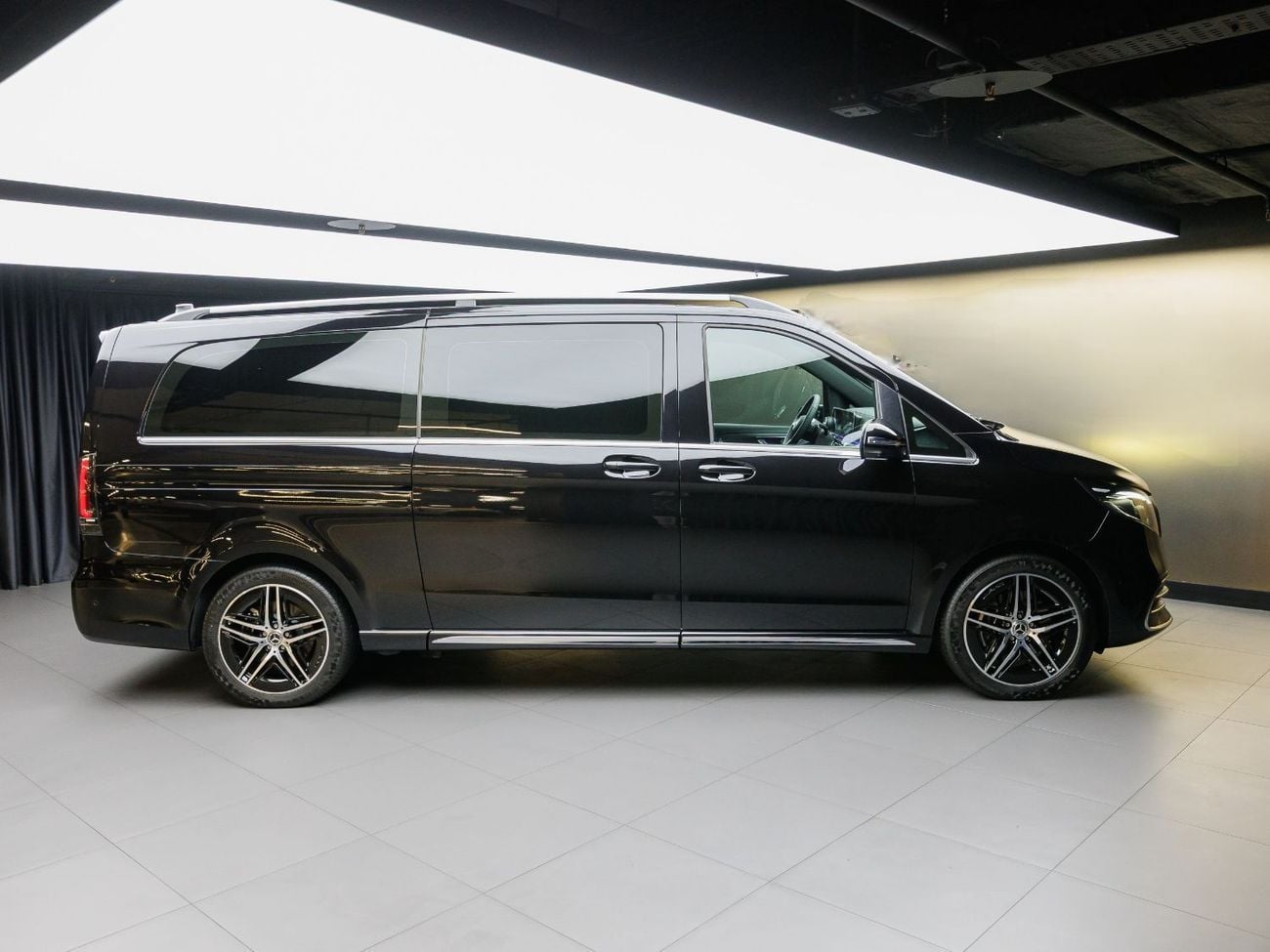 Mercedes Benz V300 AVANTGARDE MBS GRAVITY ZERO VIP