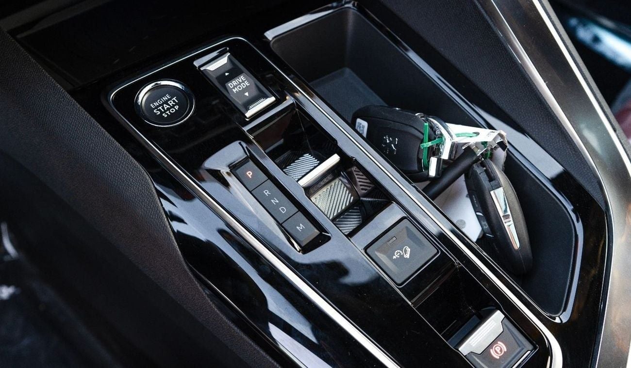 Peugeot 3008 Peugeot 3008 GT Turbo Petrol 2025YM only for export