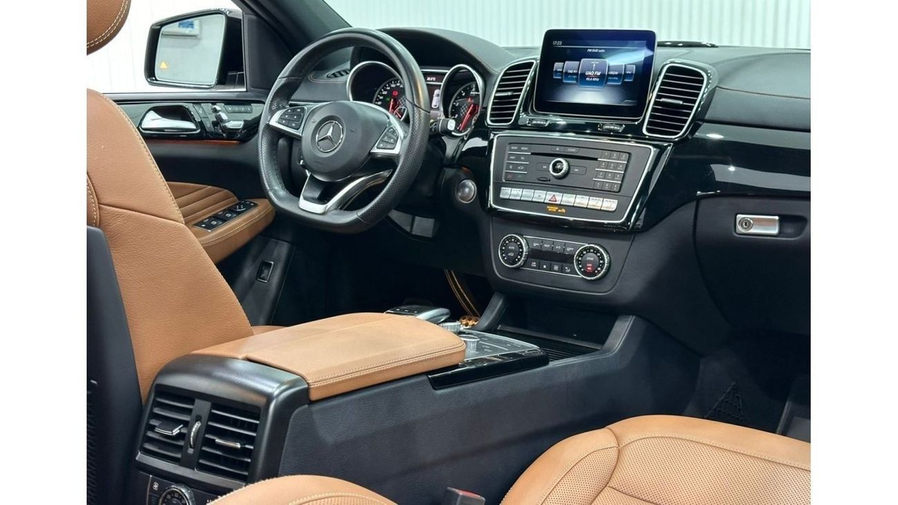 Mercedes-Benz GLE 43 AMG Coupe 2019 Mercedes Benz GLE43 AMG 4MATIC, October 2024 Mercedes Warranty, Full Options, Low Kms, GC