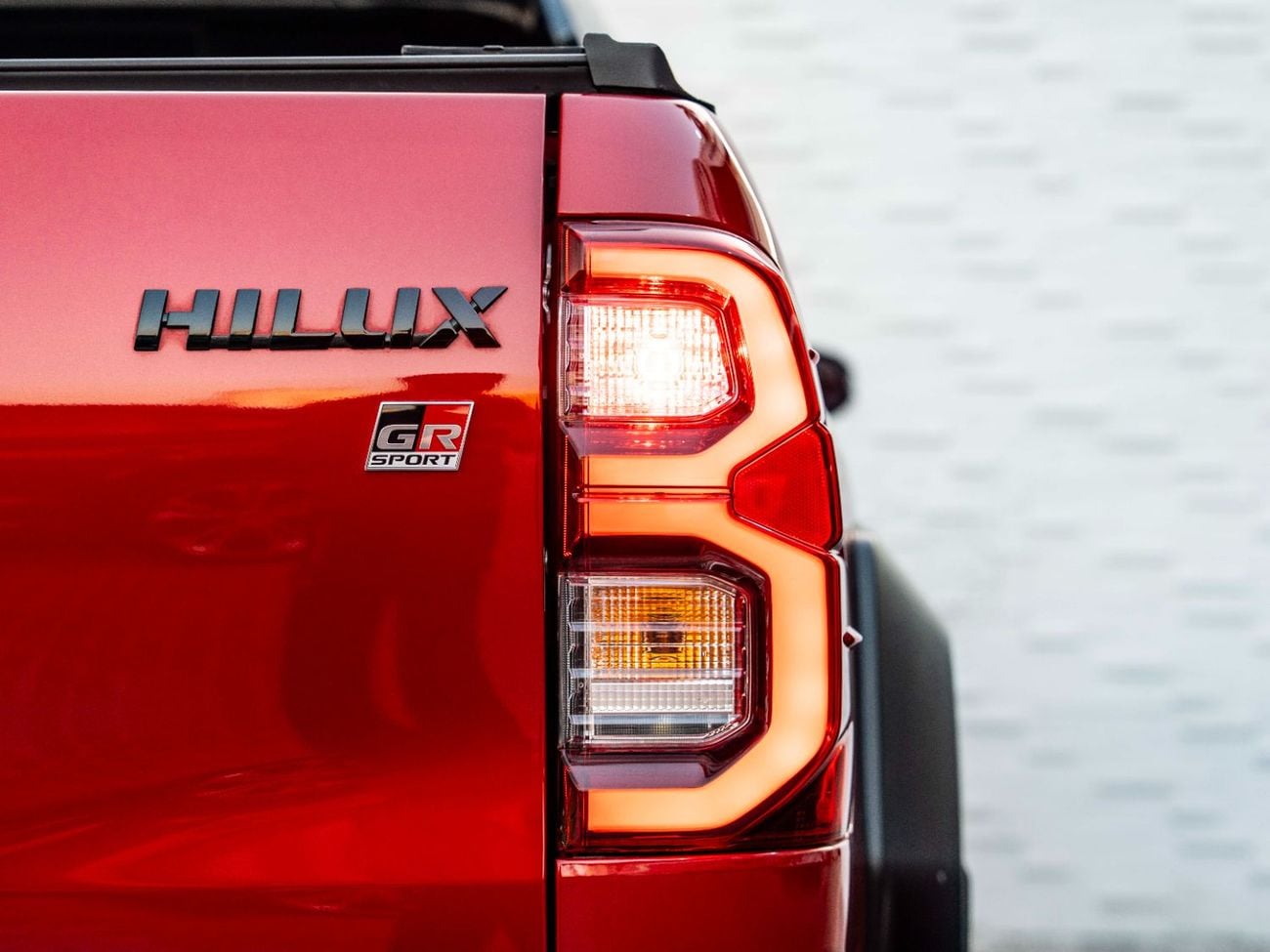 Toyota Hilux GR SPORT