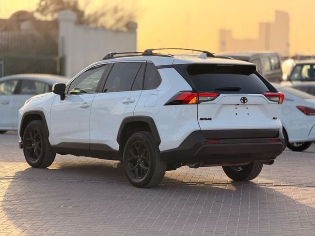 Toyota RAV4 XLE, миниатюра 28