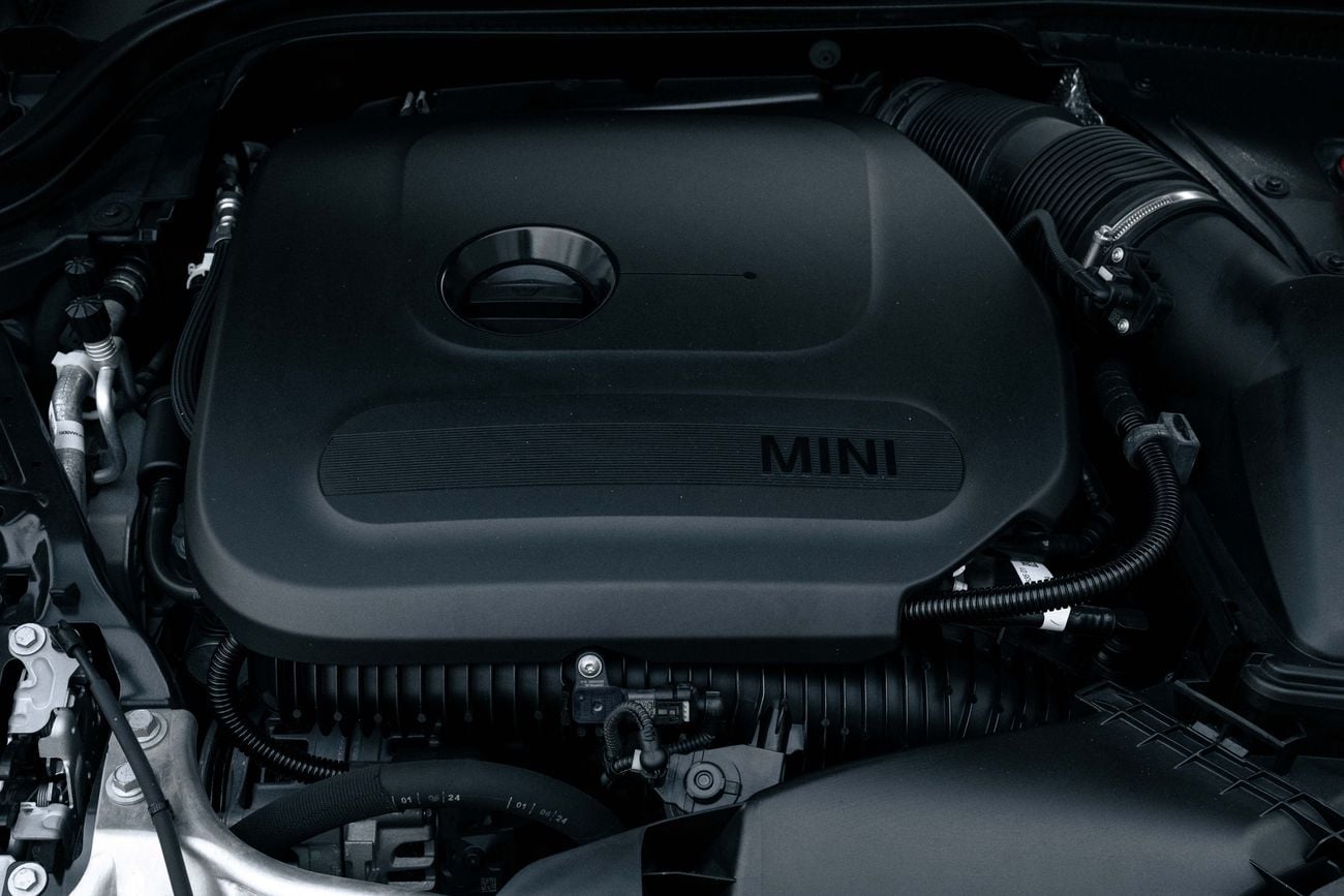 Mini Cooper Cooper S | 2,350 P.M | 0% Downpayment | MINI Warranty!