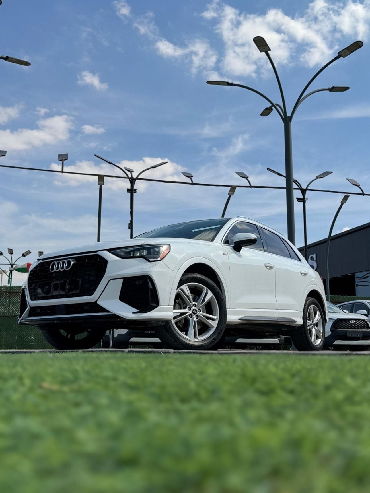 Audi Q3 35 TFSI S-LINE SUPERCHARGED 35 TFSI 1.4L