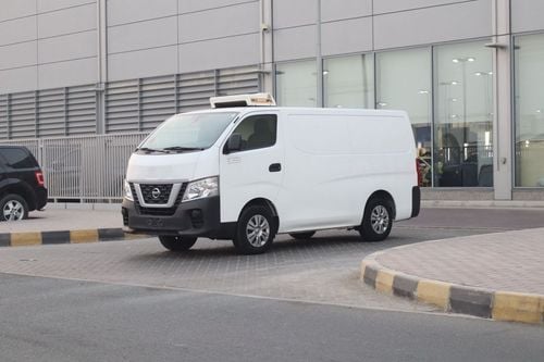 Nissan Urvan STD 3-Seater Automatic (4-Door)