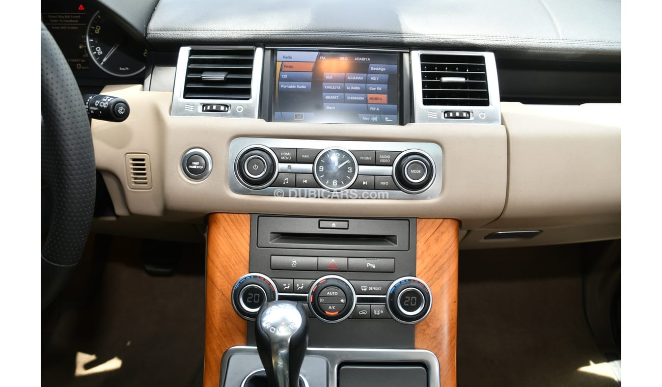 لاند روفر رينج روفر سبورت RANGE ROVER SPORT HSE - 2011 - V8 -  GCC SPECS - GOOD CONDITION -