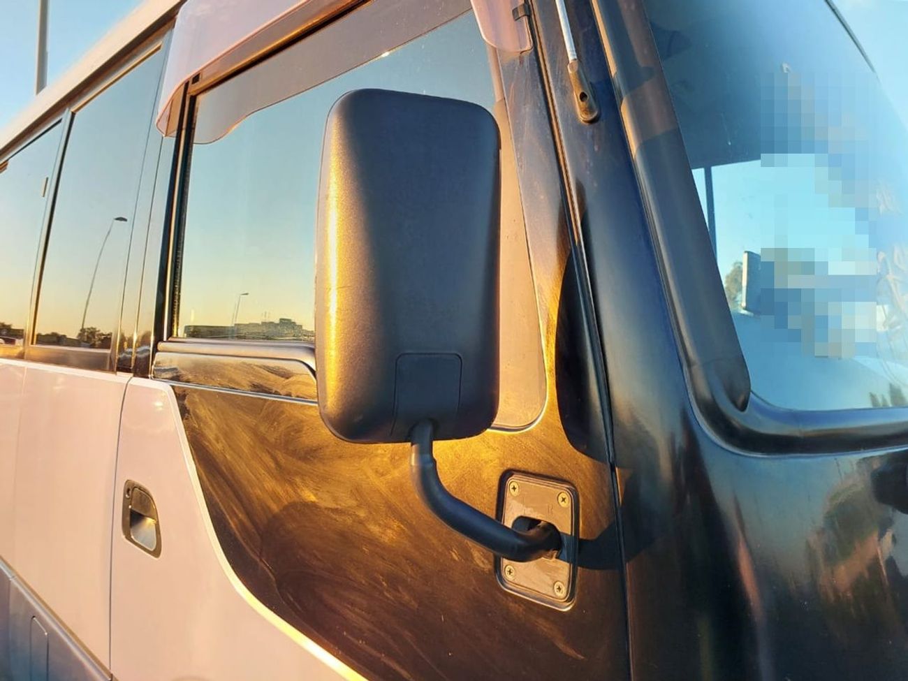 Mitsubishi Rosa MITSUBISHI ROSA BUS RHD 2004 MODEL 5.2 L DIESEL MANUAL(PM00455)