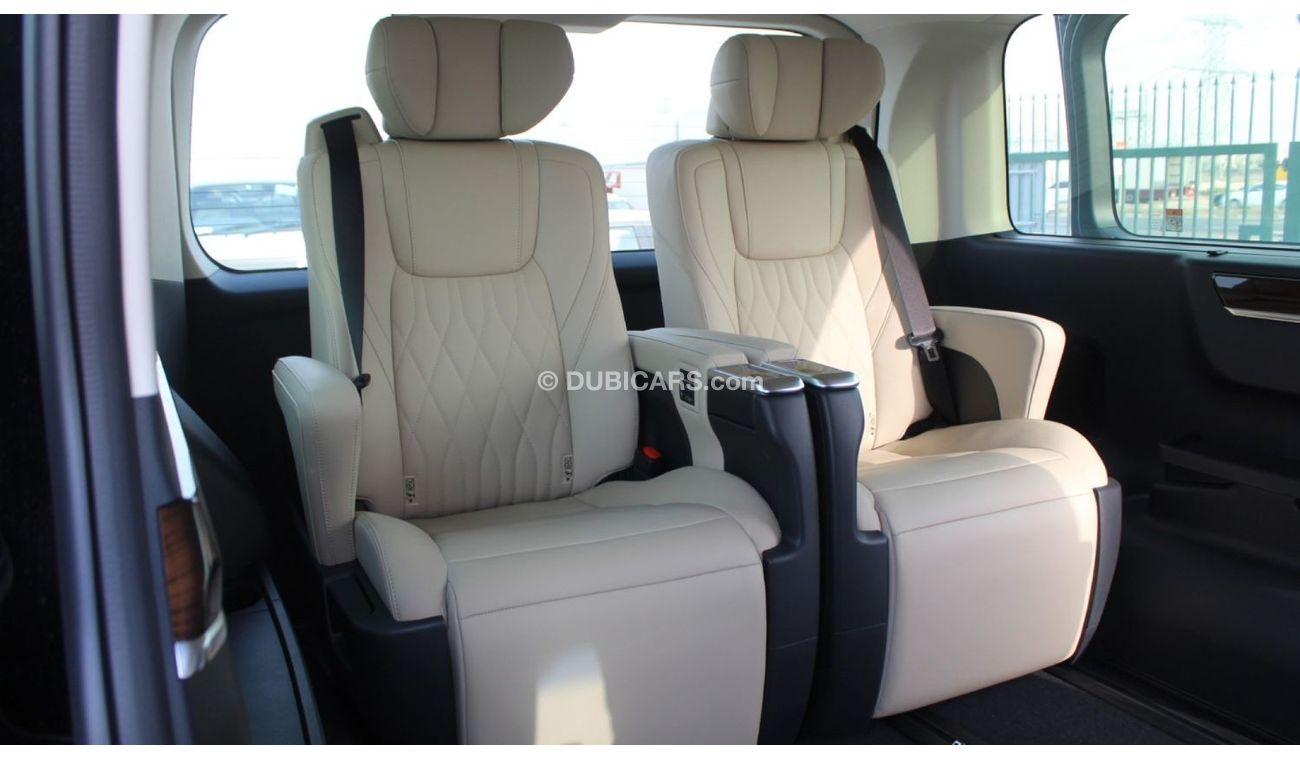 تويوتا جرافينا TOYOTA GRANVIA 2.8L WAGON 6 SEATS AT