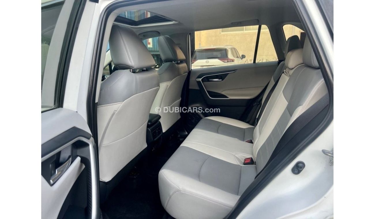 Toyota RAV4 2019 XLE PREMIUM EDITION SMART ENGINE AWD FULL OPTION 2.5L USA IMPORTED - FOR EXPORT ONLY