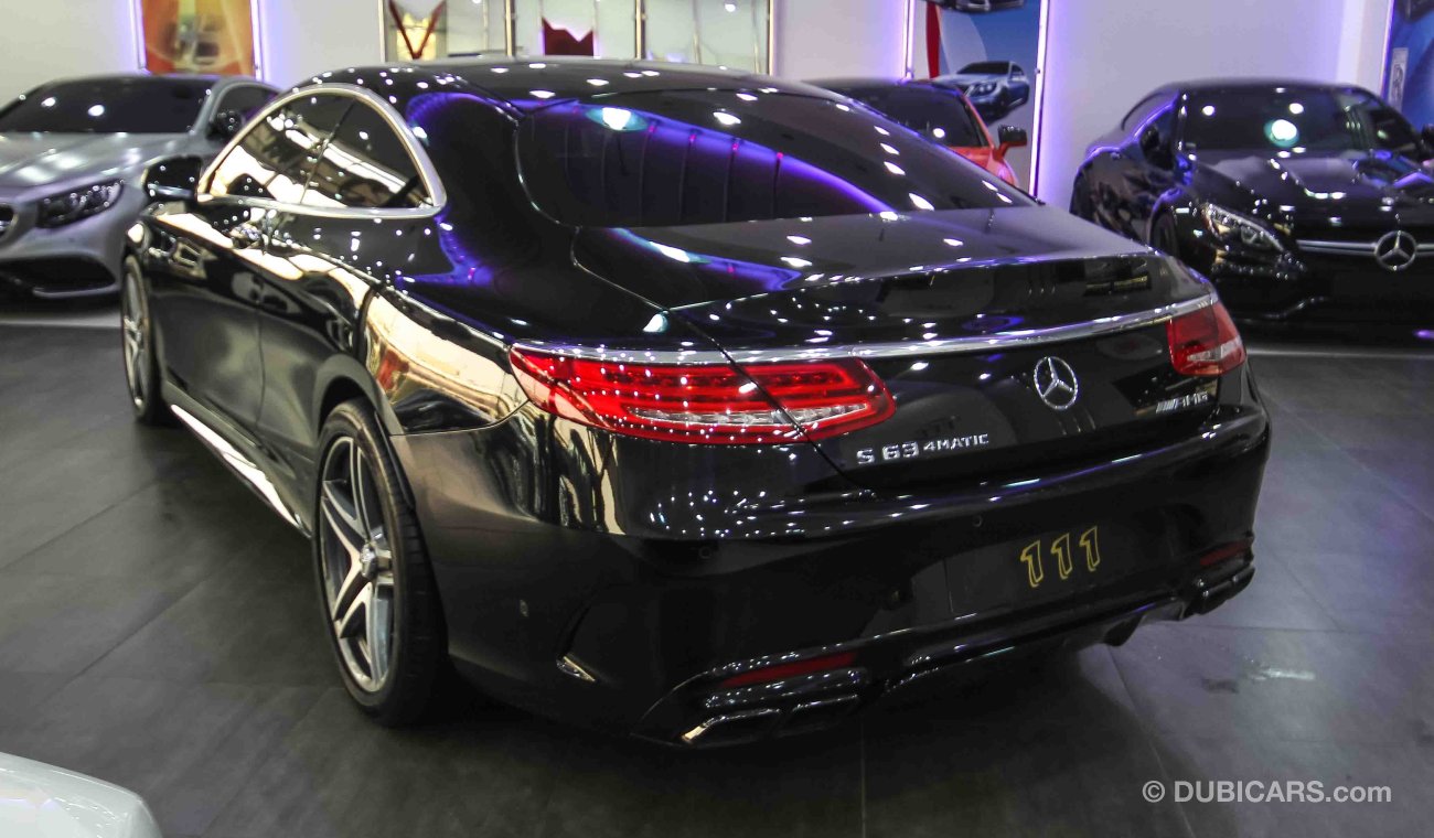 مرسيدس بنز S 63 AMG كوبيه 4 Matic