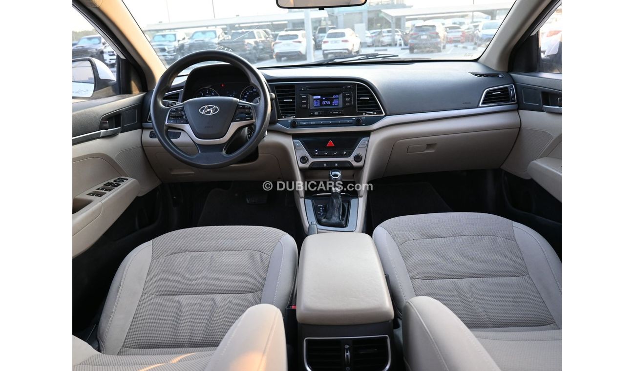 Hyundai Elantra GCC EXCELLENT CONDITION WITHOUT ACCIDENT 2016