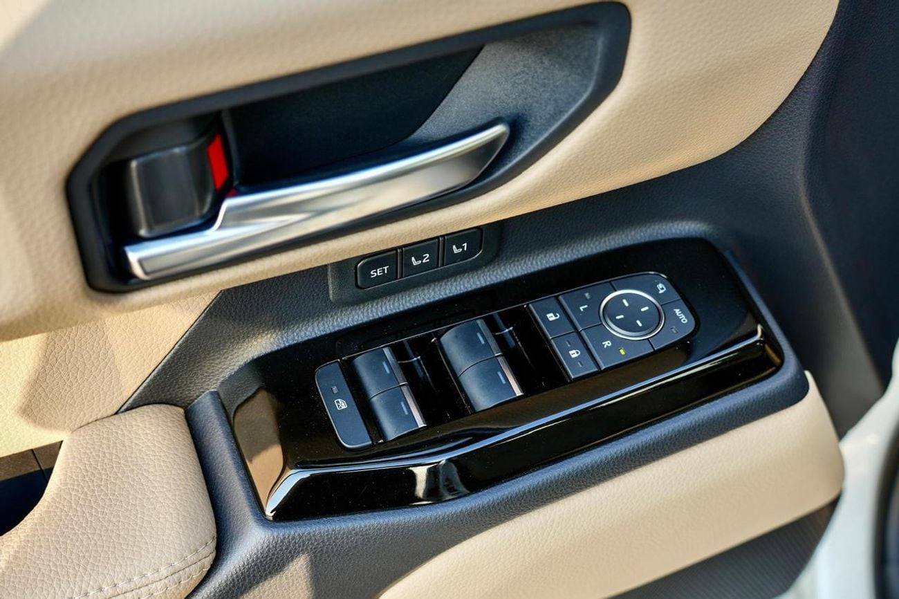 تويوتا برادو TOYOTA LAND CRUISER PRDO VXL  2.4L PETROL TURBO  MODEL 2025