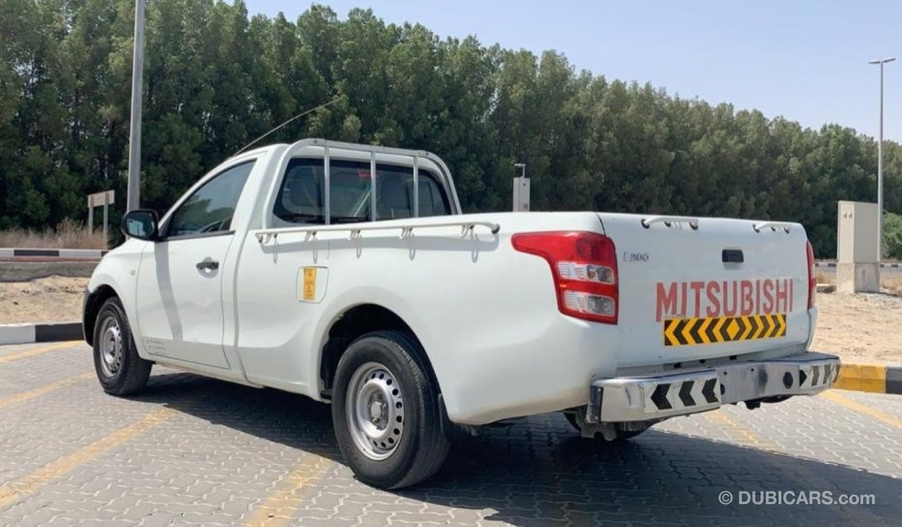 Mitsubishi L200 2016 4x2 Ref#326