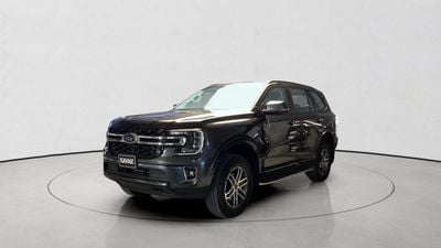 Ford Everest XLT | Guaranteed Warranty | 0 Down Payment