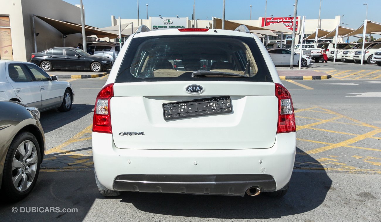 Kia Carens