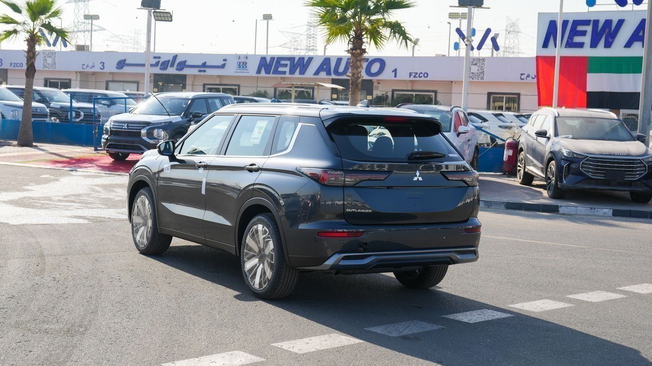 Mitsubishi Outlander Brand New 2026 Mitsubishi Outlander Medium Line (G05) 2.5L | 7-Seater SUV | GCC Spec | Export Only