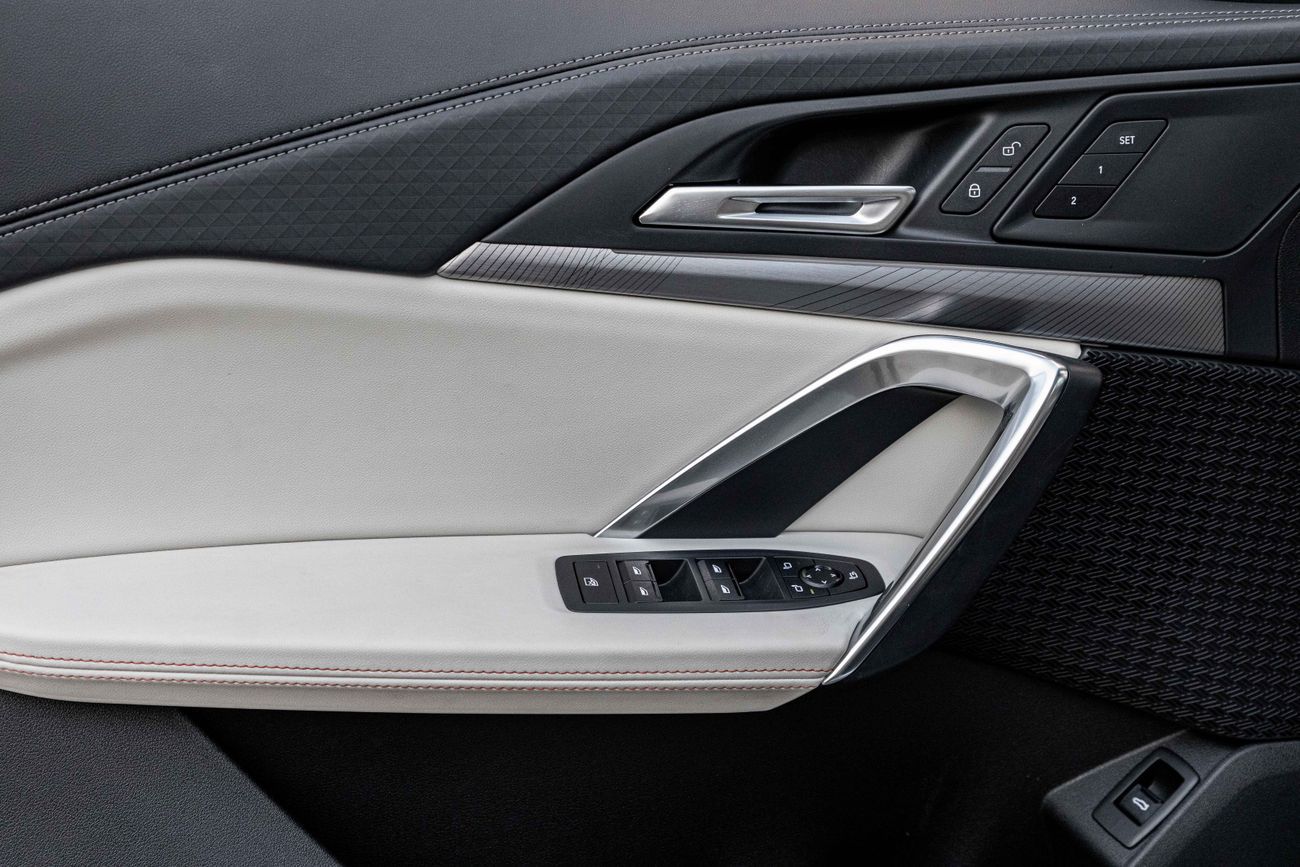 بي أم دبليو X2 X2 sDrive 25i M-kit  | 3,095 P.M | 0% Downpayment | Excellent Condition!