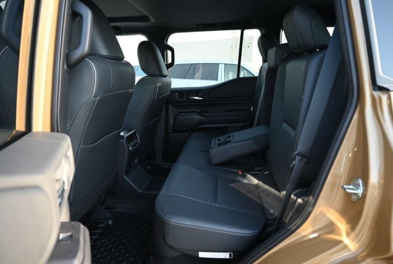 تويوتا لاند كروزر تويوتا لاند كروزر 250 الإصدار الأول هايبرد ماكس 2.4 لتر 4WD 5 مقاعد