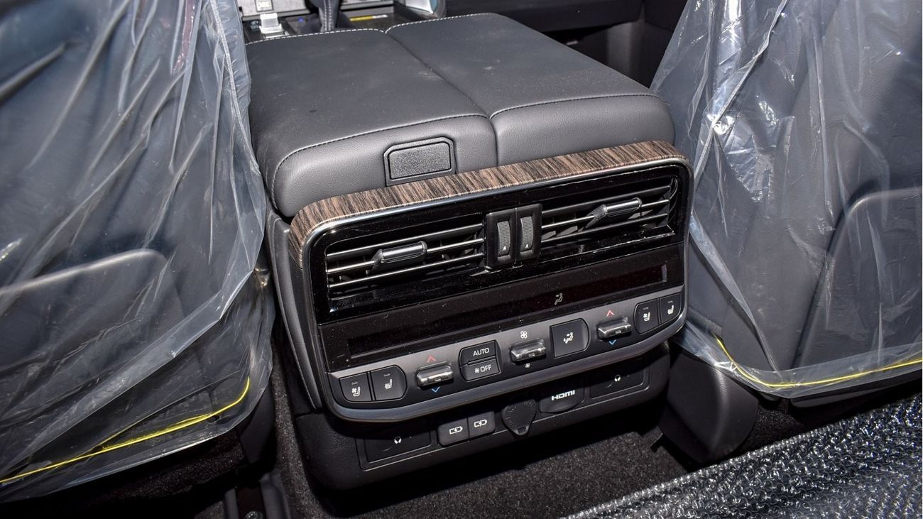 Toyota Land Cruiser VXR 3.5L TWIN TURBO