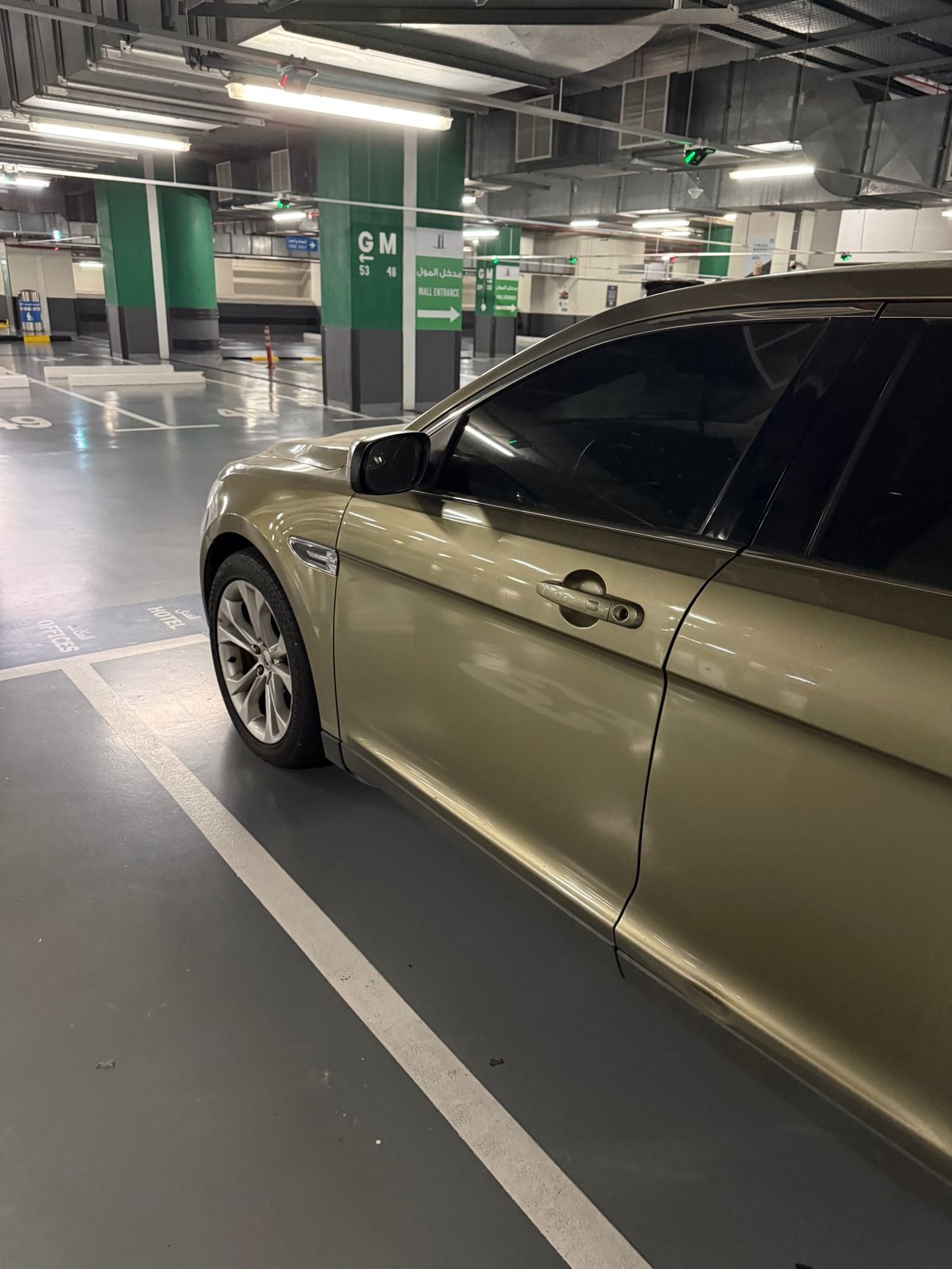 Ford Taurus SEL
