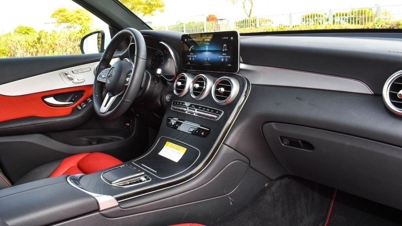 مرسيدس بنز GLC 300 4MATIC