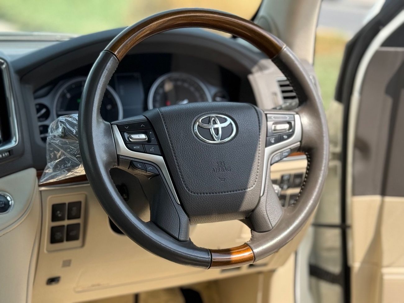 تويوتا لاند كروزر