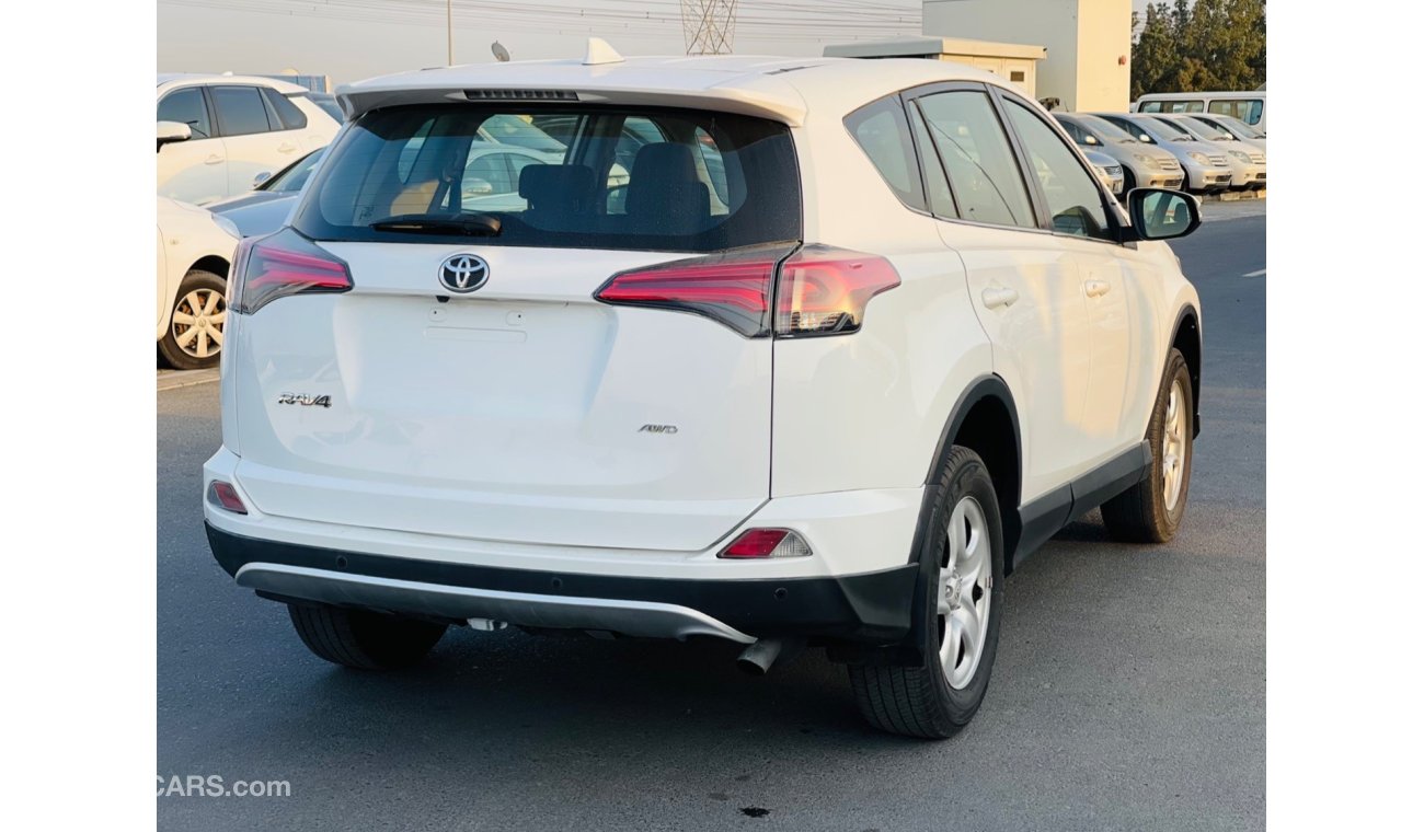 تويوتا راف ٤ Toyota RAV4 Petrol engine 2017 model 4wd drive very clean and good condition