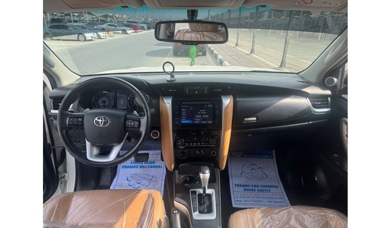 تويوتا فورتونر VXR 4.0L (278 HP)