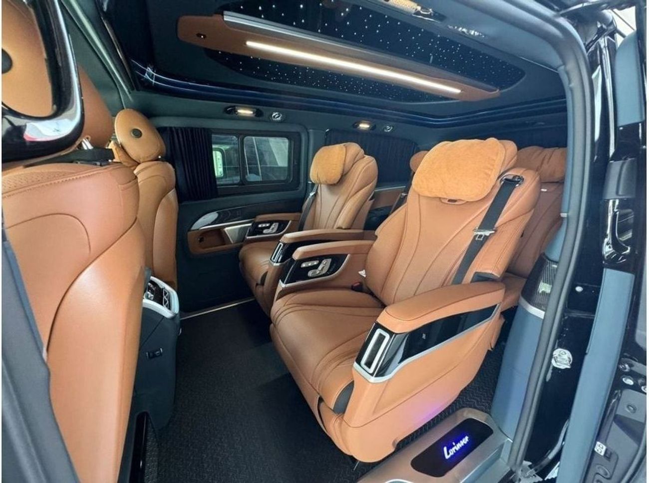 مرسيدس بنز V 250 سيارة لورينسر VS570MX مرسيدس بنز V250 GCC فائقة الفخامة مخصصة بالكامل