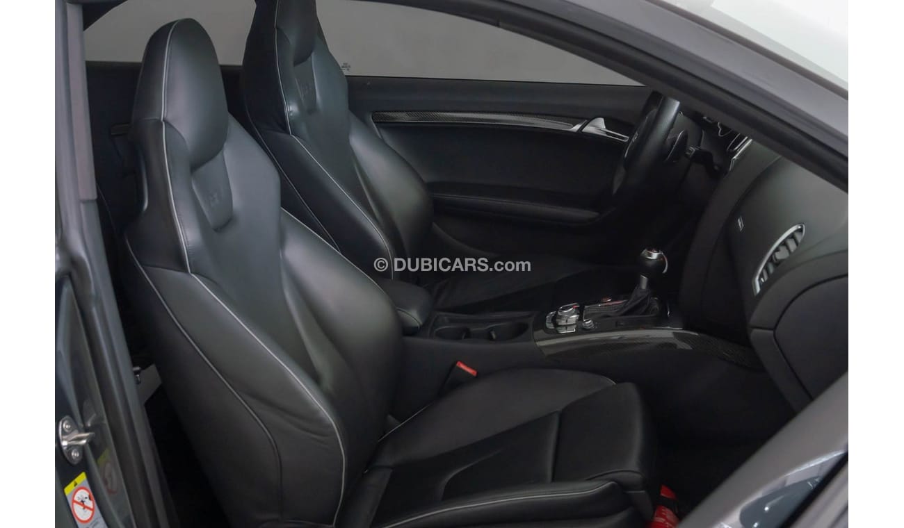 أودي RS5 2015 Audi RS5 Coupe 4.2L V8 / Full-Service History