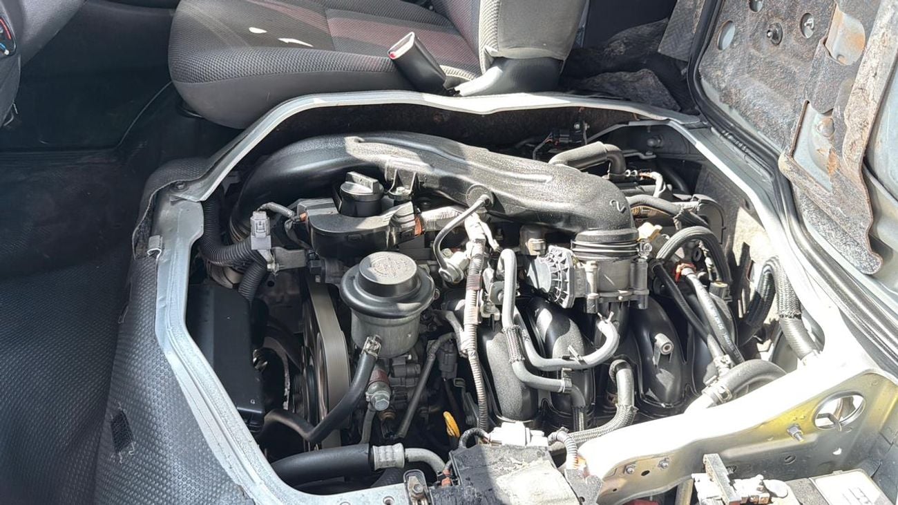 تويوتا هاياس 2018 | 2.7L PETROL | AT | RHD | COMFORT SEATS |  MULTIMEDIA SCREEN | TRACTION CONTROL