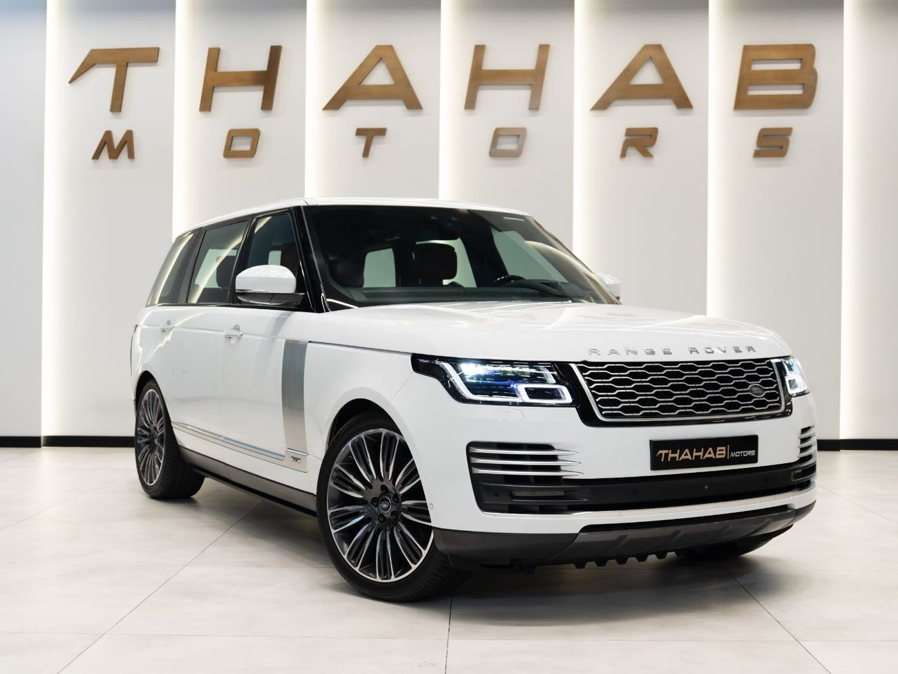 لاند روفر رينج روفر - 2020 | AUTOBIOGRAPHY | GCC | LONG WHEEL BASE | FULL OPTION | PERFECT CONDITION