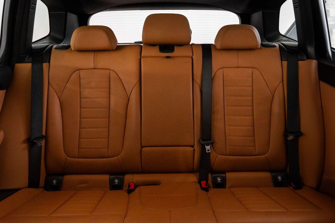 BMW X3 xDrive 30i 2.0L