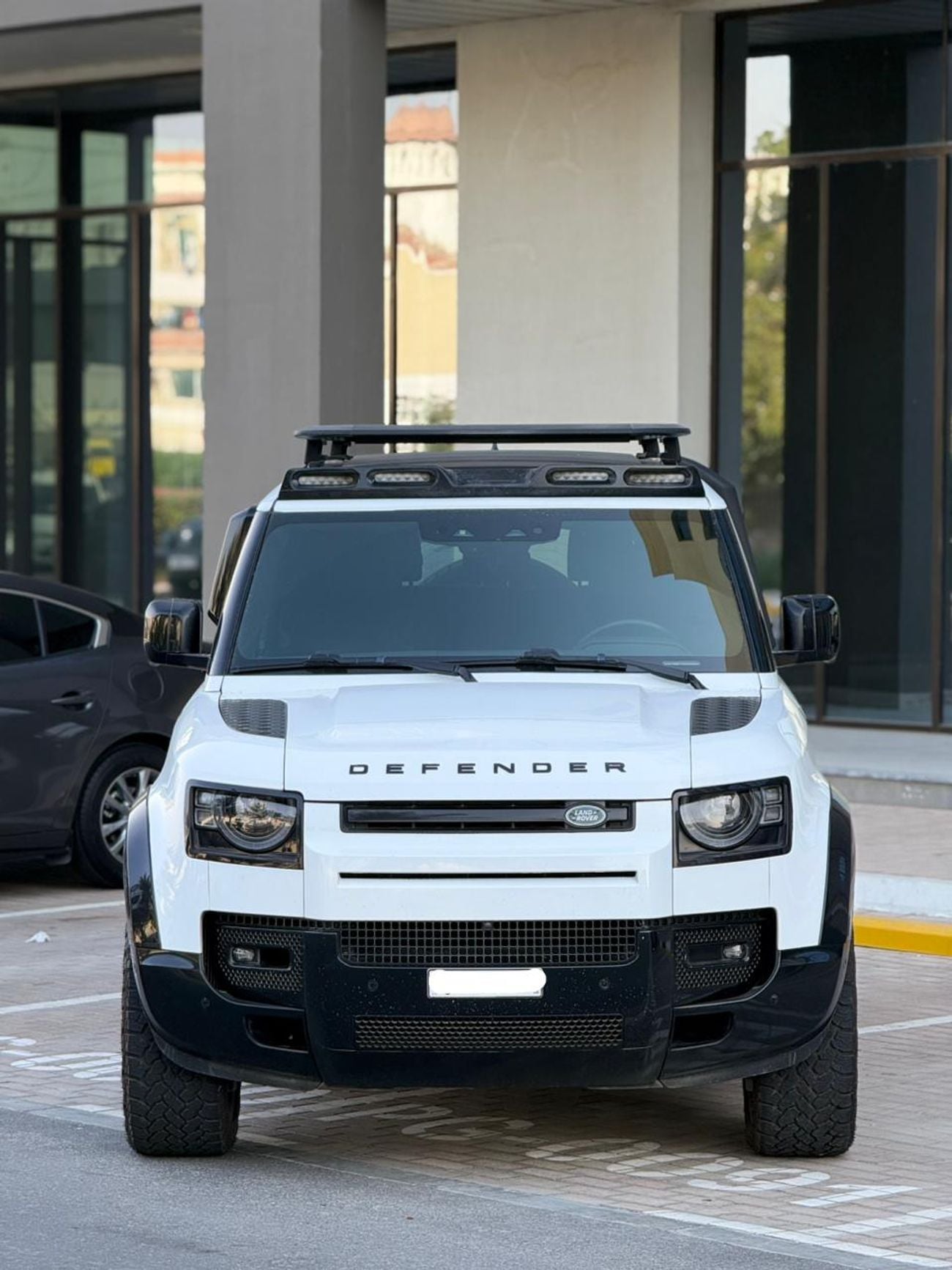 لاند روفر Defender 90 S P300