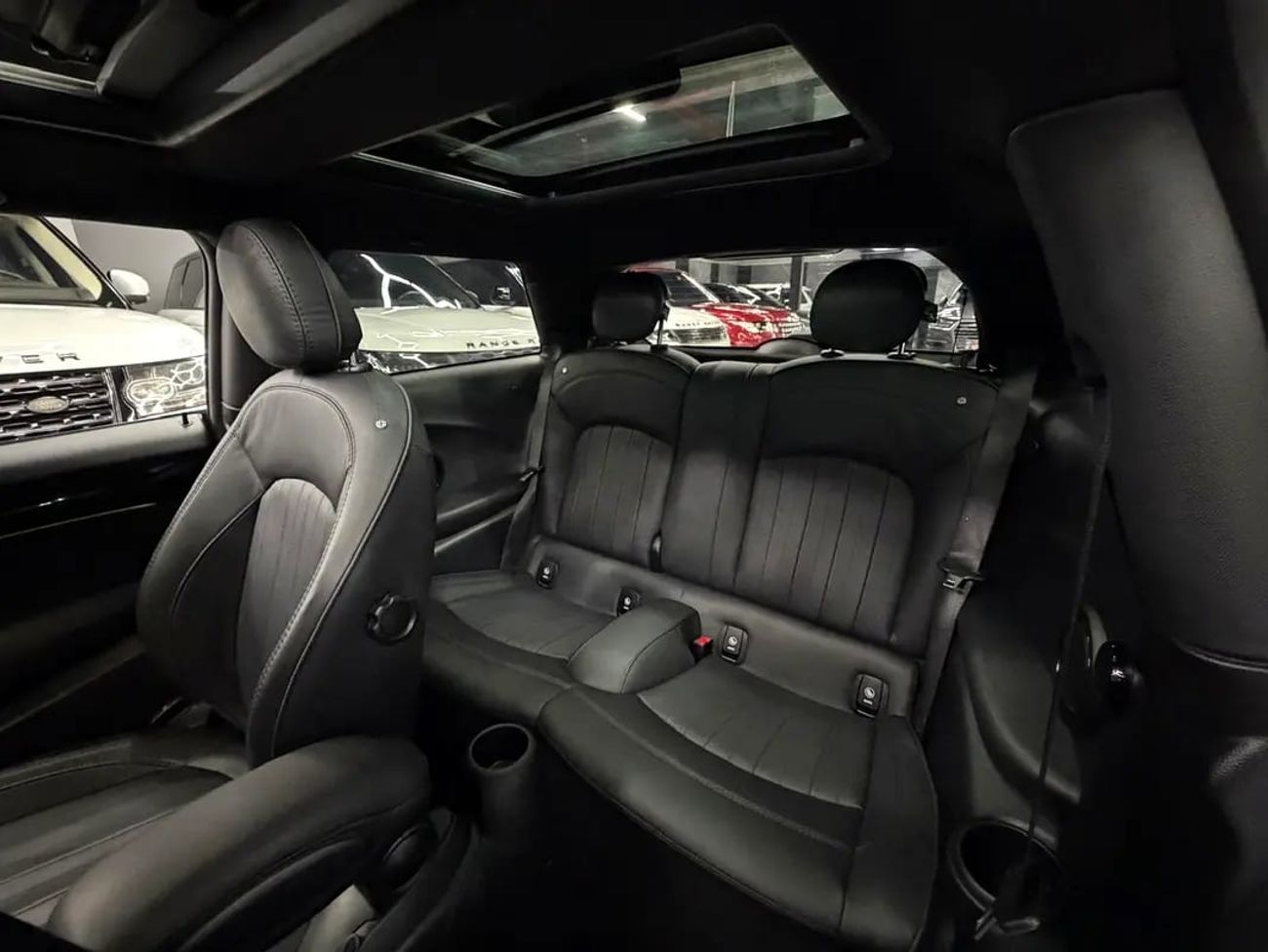 Mini Cooper 1 Owner | Full Agency Service History | Original Paint | GCC Specs