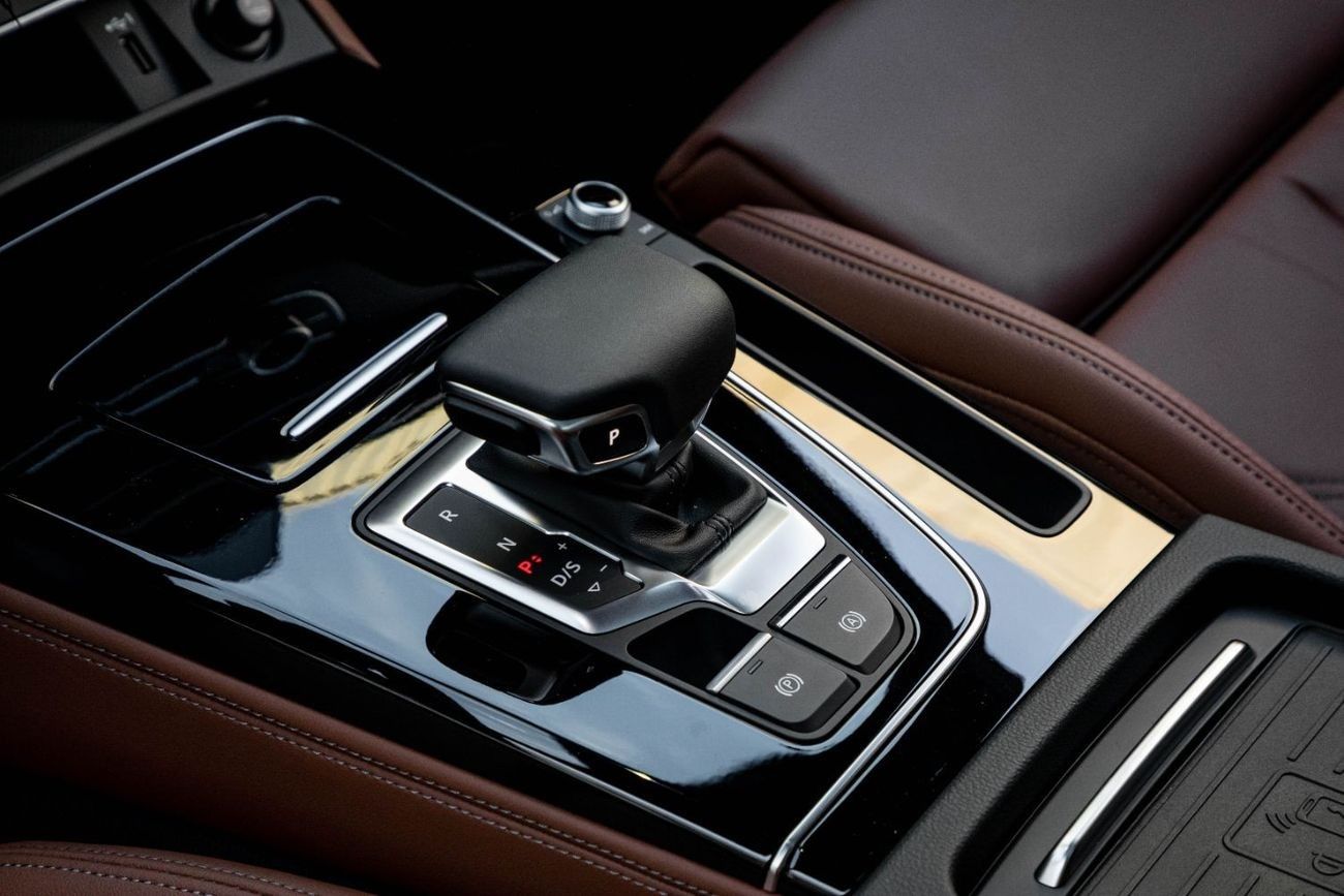 أودي Q5 S-Line | 4,700 P.M  | 0% Downpayment | Agency Warranty & Service!