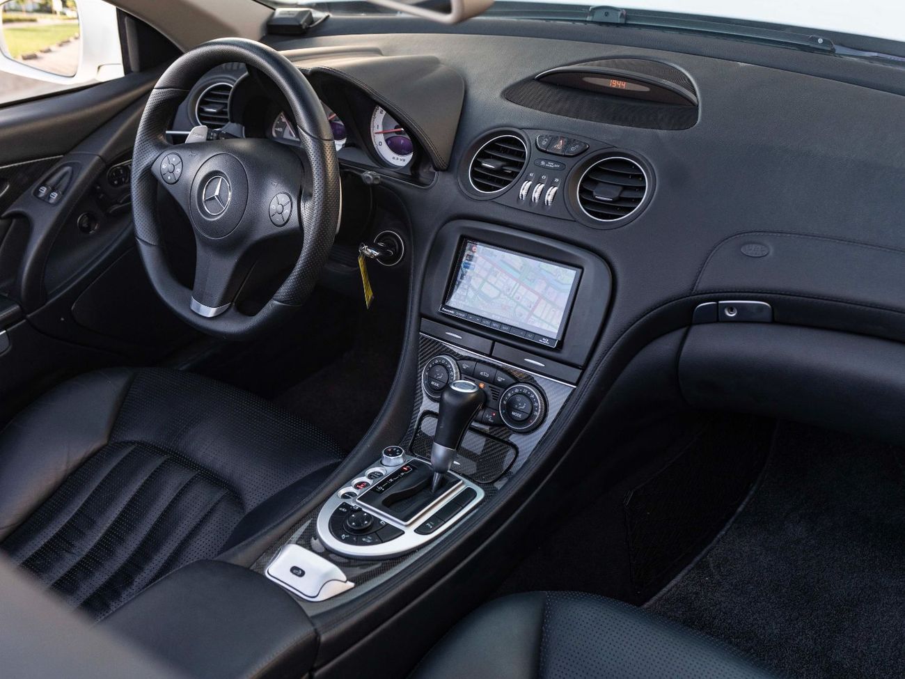 Mercedes-Benz SL 63 AMG AMG CONVERTIBLE