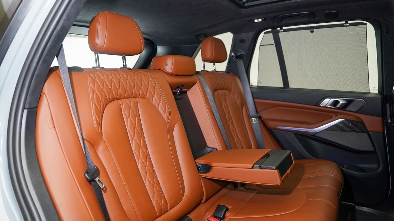 BMW X5 X5 M60i| AED 5,758 PM | Warranty 2026 - Service 2028 | GCC