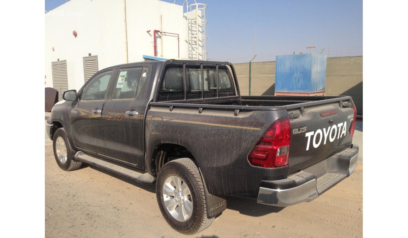 Toyota Hilux 4x4 diesel automatic FULL OPTION