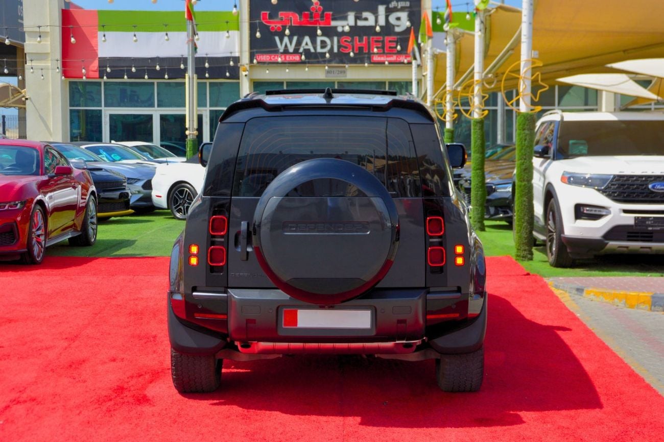 Land Rover Defender P400 90 X-Dynamic HSE 3.0L (5 Seater)