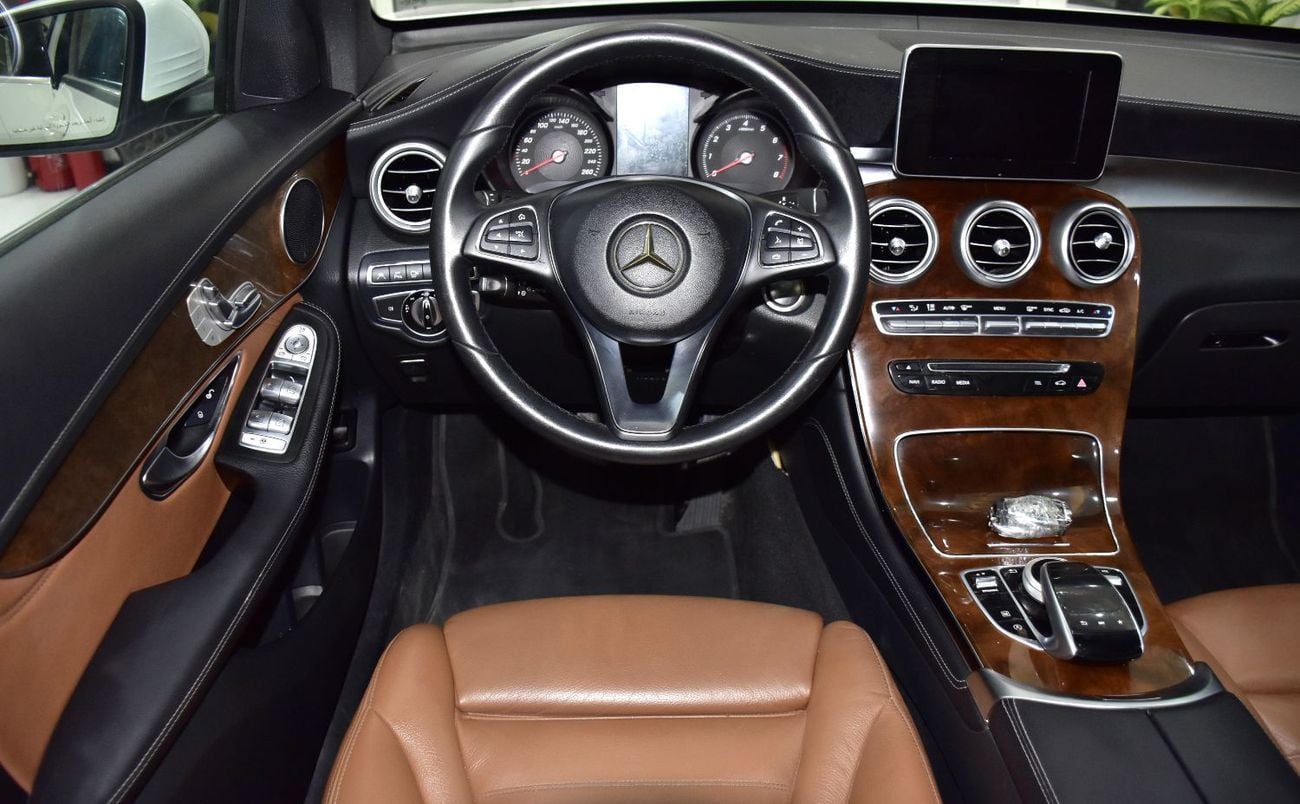 Mercedes Benz GLC250 . EXCELLENT DEAL for our Mercedes Benz GLC250 4Matic ( 2017 Model ) in White Color GCC Specs