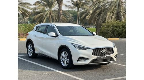 Infiniti Q30 Comfort