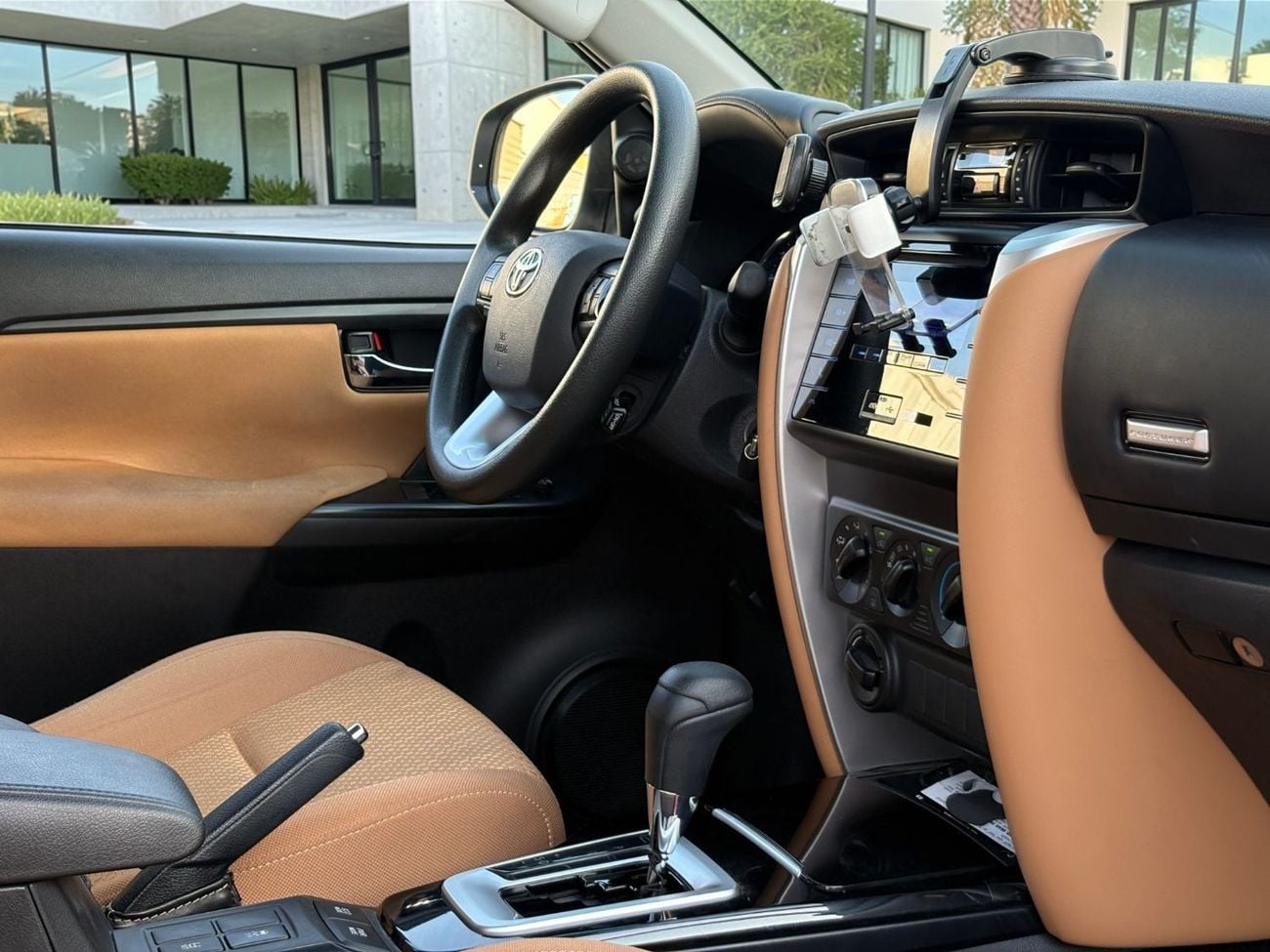 Toyota Fortuner EXR 2.7L (160 HP) AED 1,440 P.M | 0% DOWN PAYMENT | TOYOTA FORTUNER EXR | 2.7L I4 4WD | 2020 | FULL