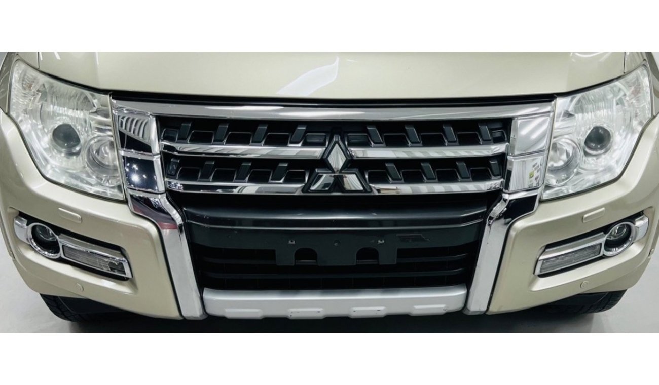 Mitsubishi Pajero GLS Highline Top GCC .. Original Paint .. Full Options .. Perfect Cindition