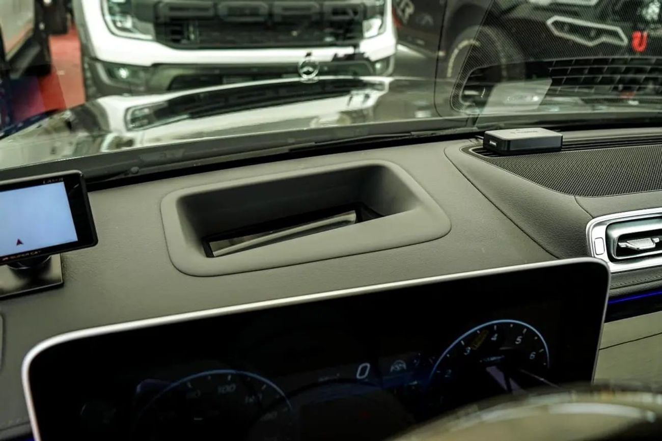 Mercedes Benz S500 BENZ S500 4MATIC - LIKE - ONLY 61,000 KM