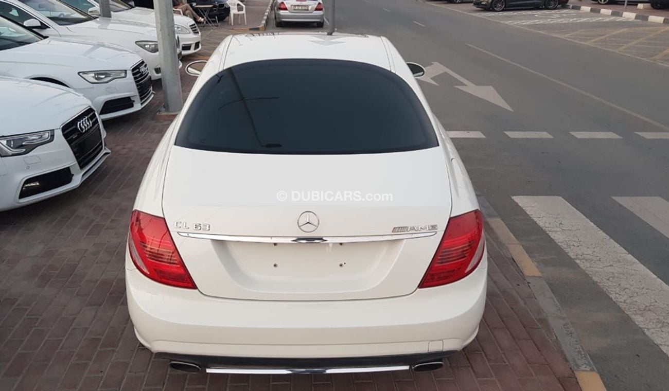 مرسيدس بنز CL 500 موديل 2008 خليجي كت 63AMG فل اوبشن فتحه وجلد ونفيجشن ونيت فيجن وردار وتحكم كهربي الموتر مسرفس بالكام