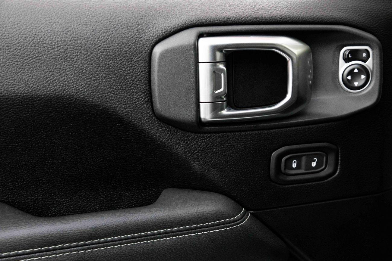 جيب رانجلر Wrangler Sahara | 2,644 P.M | 0% Downpayment | SAHARA | ONE OWNER | AGENCY MAINTAINED!