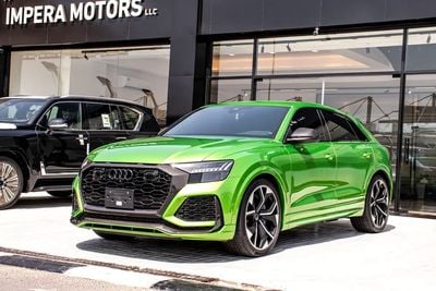 Audi RSQ8 4.0 TFSI quattro Carbon Black Edition - Japanese Specs