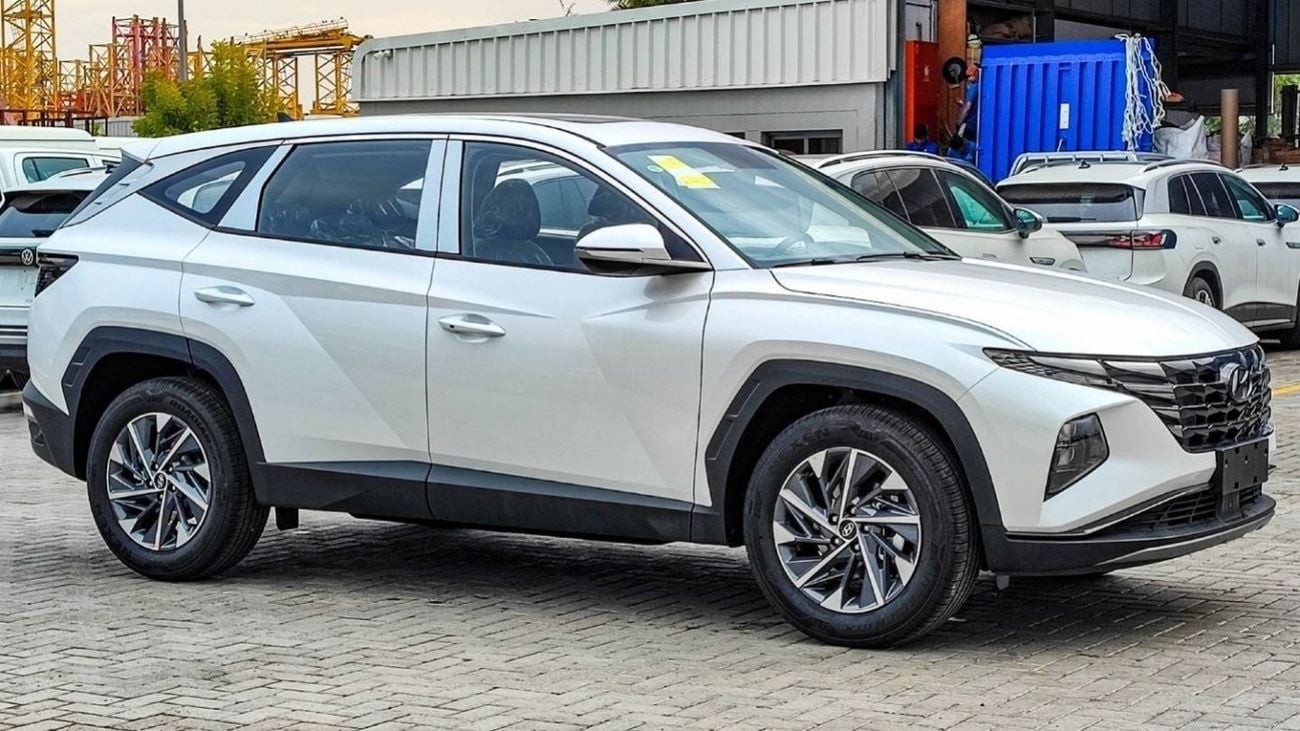 Hyundai Tucson 1.5L AT  (EXPORT ONLY)